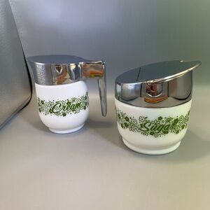 Gemco Vintage Cream and Sugar Dispensers with Lids Spring Blossom Crazy Daisy